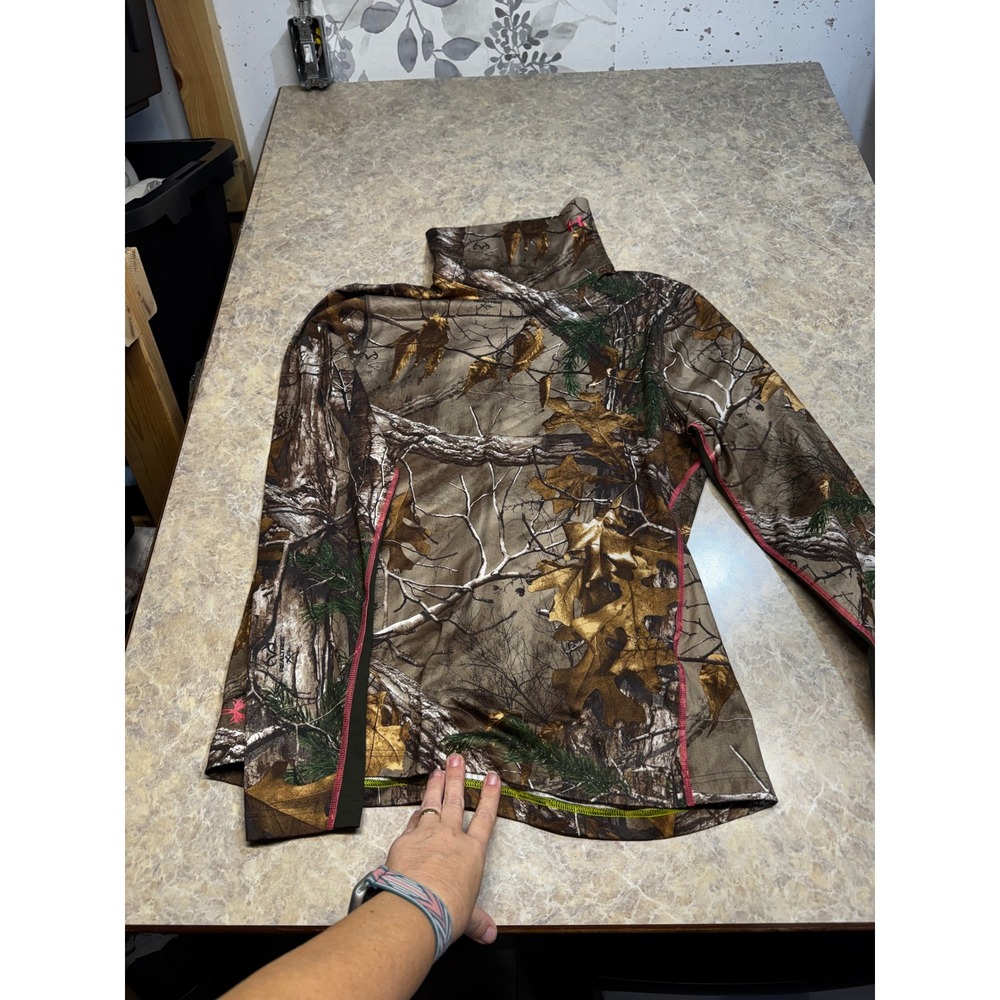 Under Armour ColdGear Womens 2XL Fitted Camo Funnel Neck Top Realtree Xtra Pink